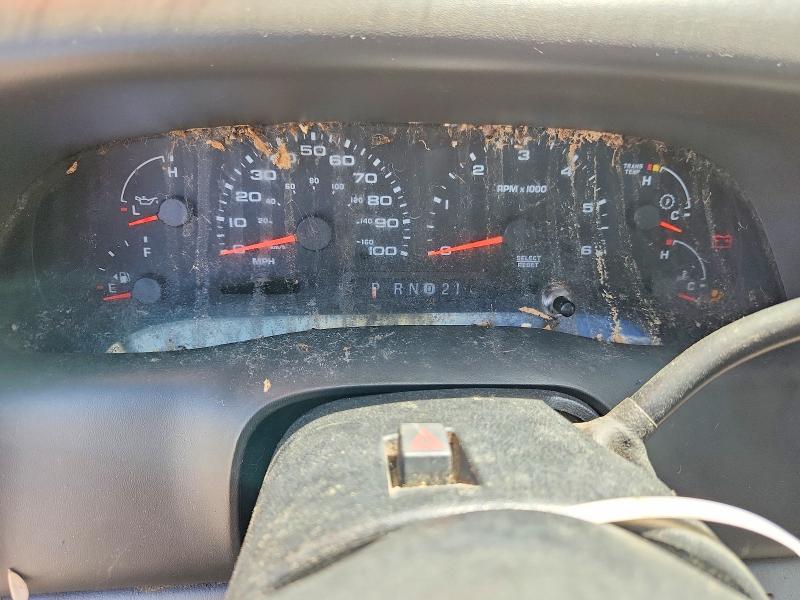 53543296 :رقم المزاد ، 1FTNX21L42EA47561 vin ، 2002 Ford F250 مزاد بيع