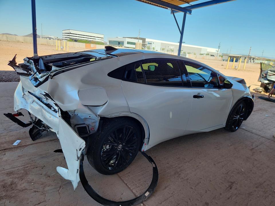2026 Toyota Prius Plug-in Hybrid მანქანა იყიდება აუქციონზე, vin: JTDACACU8T3071045, აუქციონის ნომერი: 52906526