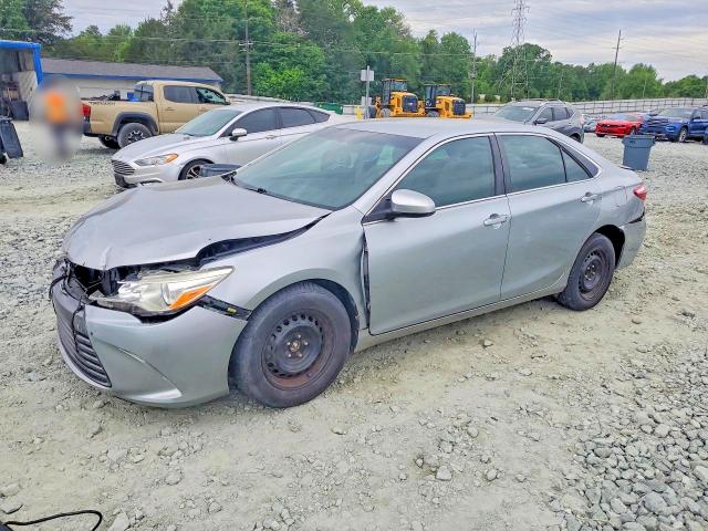 52502936 :رقم المزاد ، 4T4BF1FK5FR484093 vin ، 2015 Toyota Camry مزاد بيع