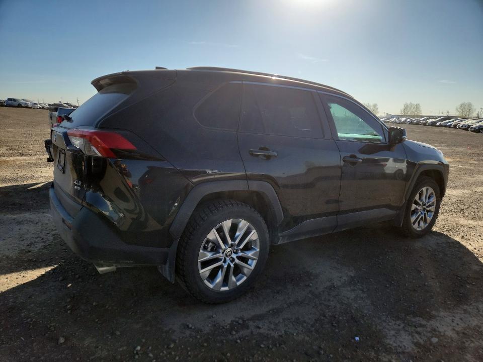 53401636 :رقم المزاد ، 2T3R1RFVXMC213360 vin ، 2021 Toyota Rav4 مزاد بيع