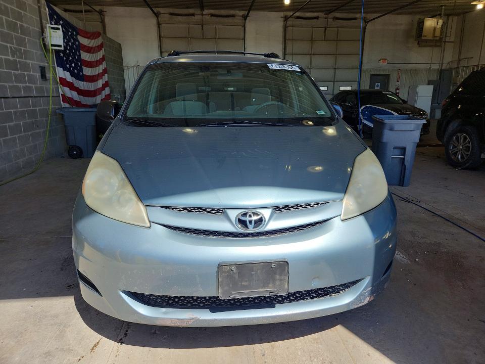53036866 :رقم المزاد ، 5TDZK23C78S196417 vin ، 2008 Toyota Sienna مزاد بيع
