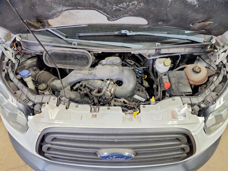 2015 Ford Transit მანქანა იყიდება აუქციონზე, vin: 1FTYR1ZM0FKB21547, აუქციონის ნომერი: 52354866