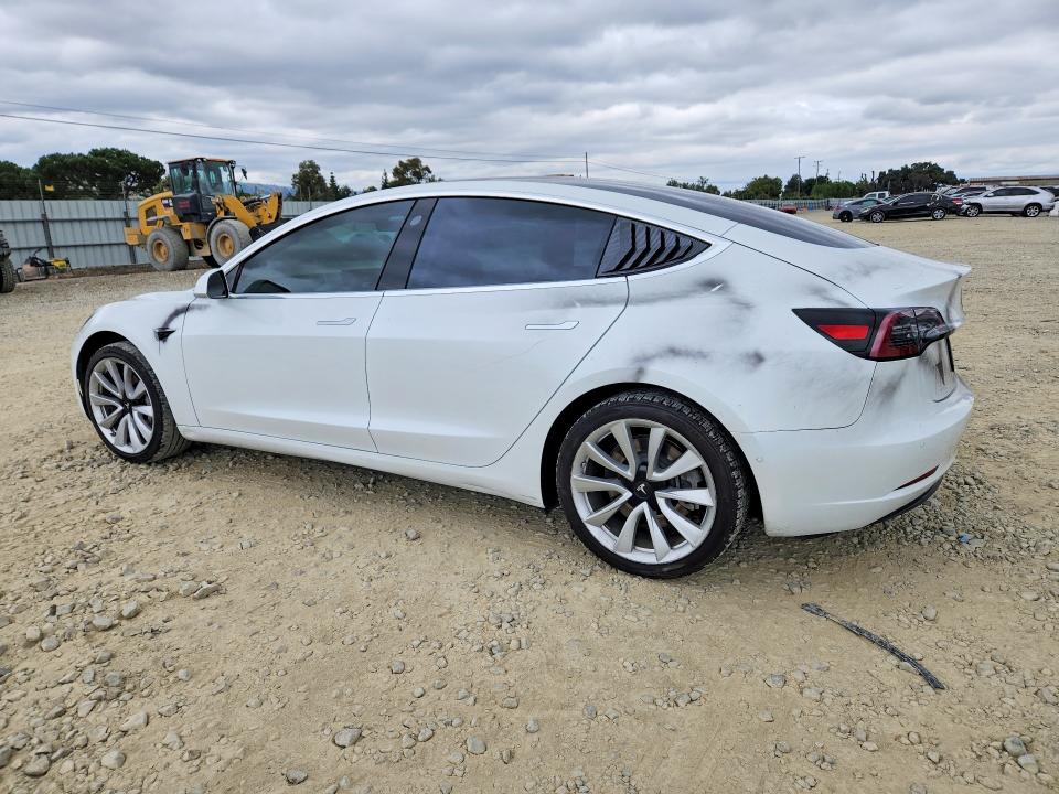 Продажа на аукционе авто 2020 Tesla Model 3, vin: 5YJ3E1EA4LF590957, номер лота: 52715336
