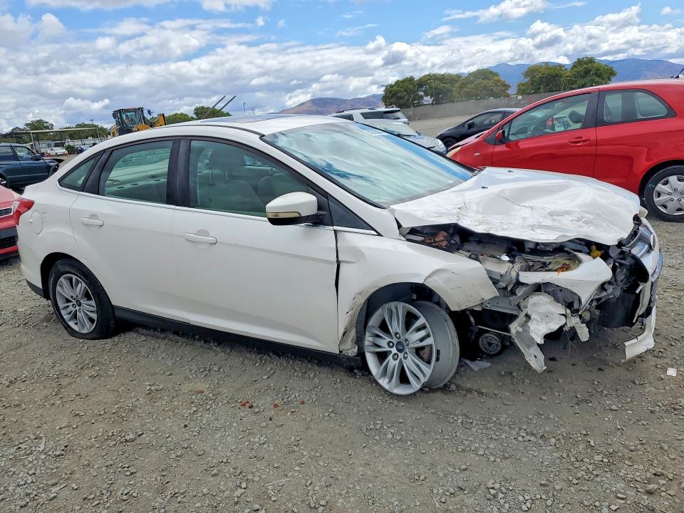55275586 :رقم المزاد ، 1FAHP3H24CL304916 vin ، 2012 Ford Focus مزاد بيع