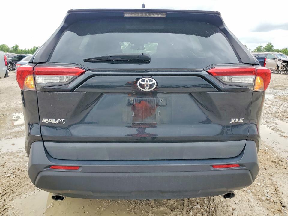 Продажа на аукционе авто 2021 Toyota Rav4, vin: 2T3W1RFV8MW105031, номер лота: 52406856