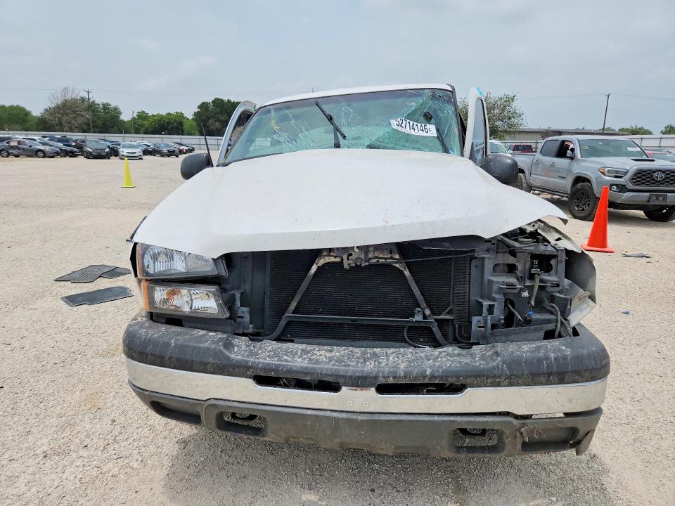 52714146 :رقم المزاد ، 2GCEC19V831186381 vin ، 2003 Chevrolet Silverado مزاد بيع