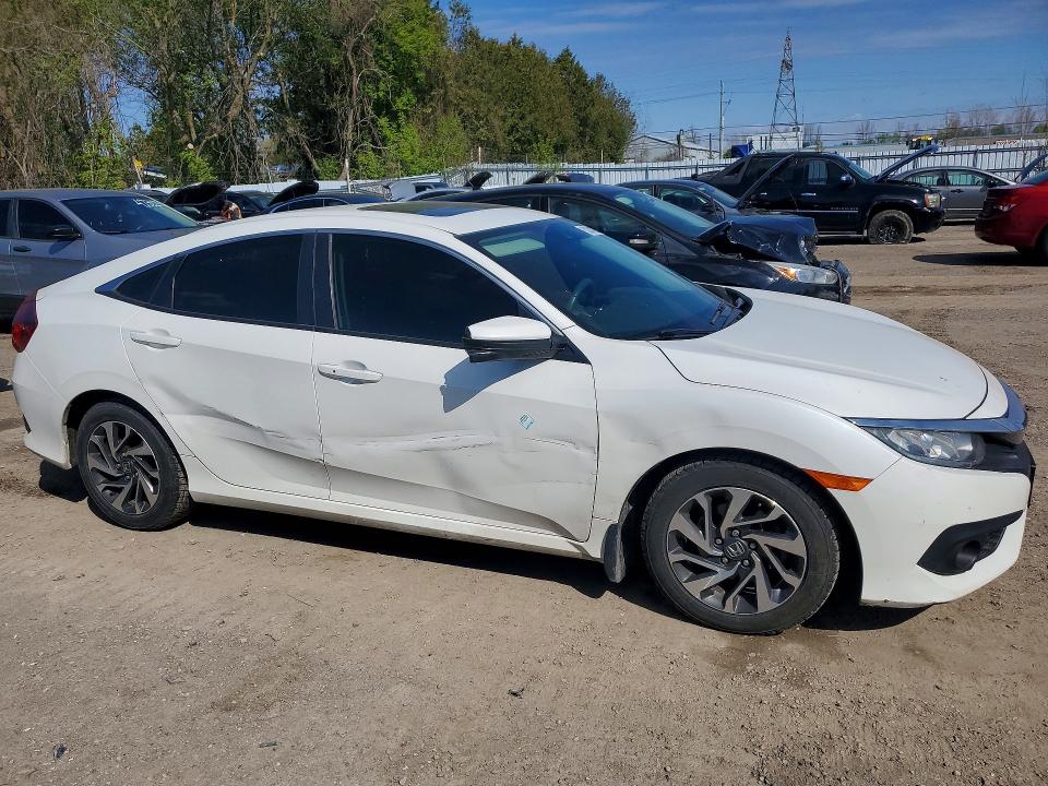Aukcja sprzedaży 2017 Honda Civic, vin: 2HGFC2F82HH031057, numer aukcji: 52241026