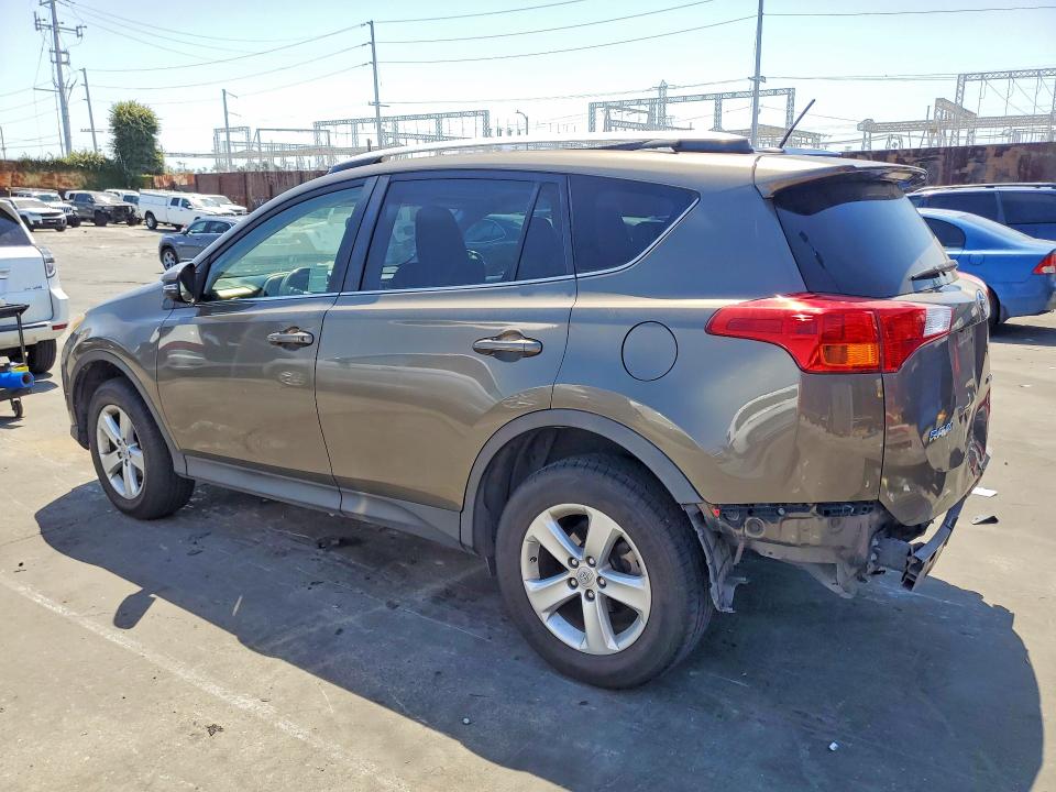 2014 Toyota Rav4 მანქანა იყიდება აუქციონზე, vin: JTMWFREV4ED032385, აუქციონის ნომერი: 52354046