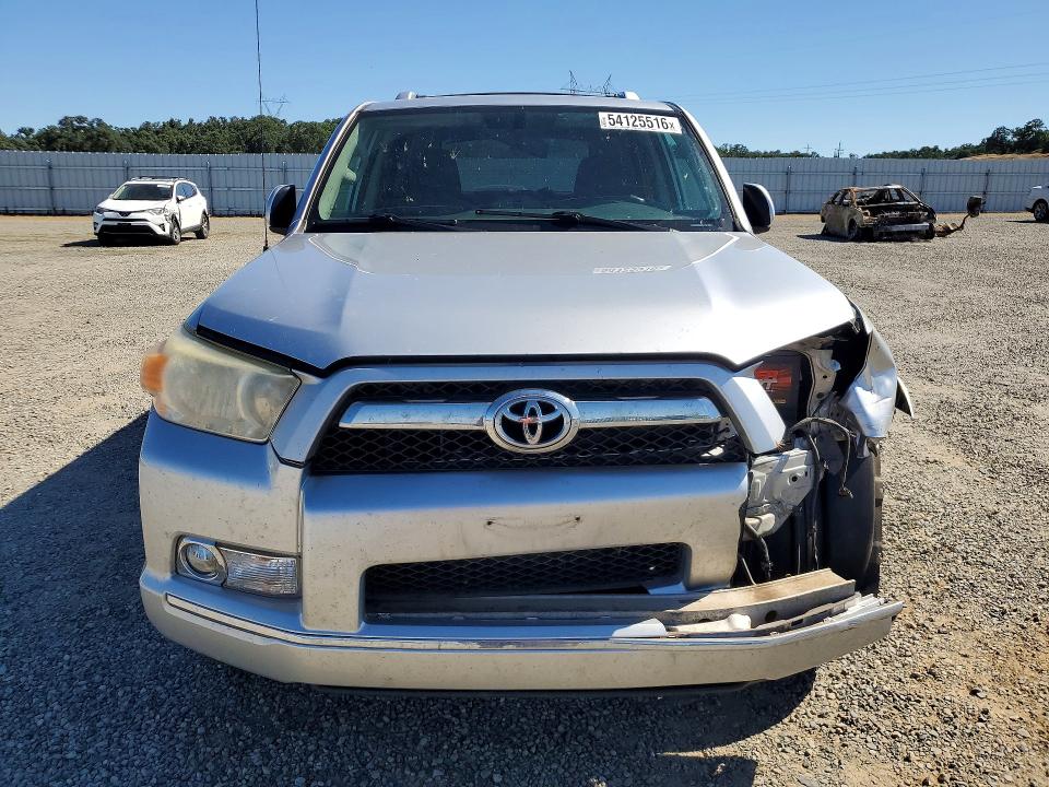 54125516 :رقم المزاد ، JTEBU5JR2B5034658 vin ، 2011 Toyota 4runner مزاد بيع