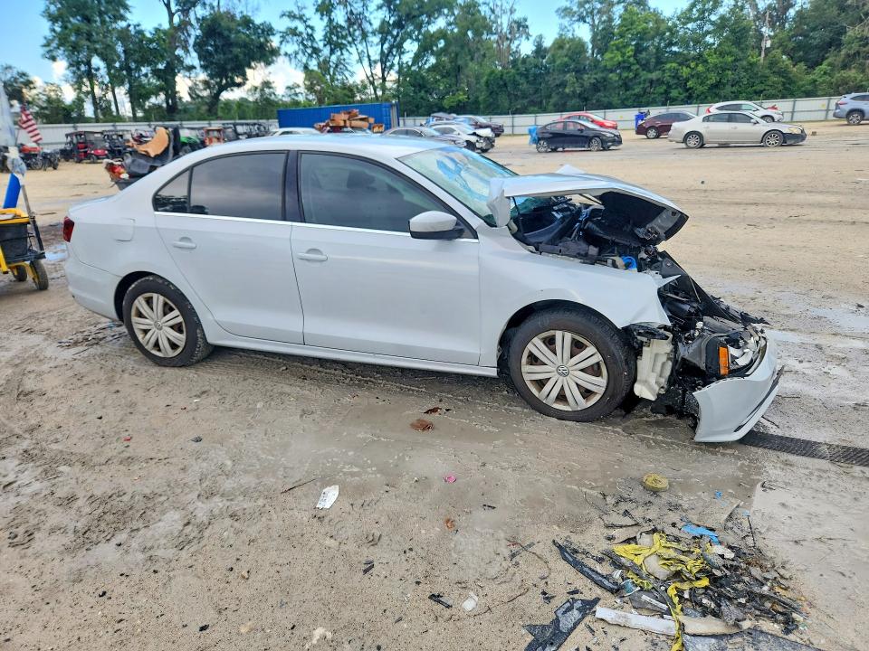 56668236 :رقم المزاد ، 3VW2B7AJ5HM265845 vin ، 2017 Volkswagen Jetta مزاد بيع