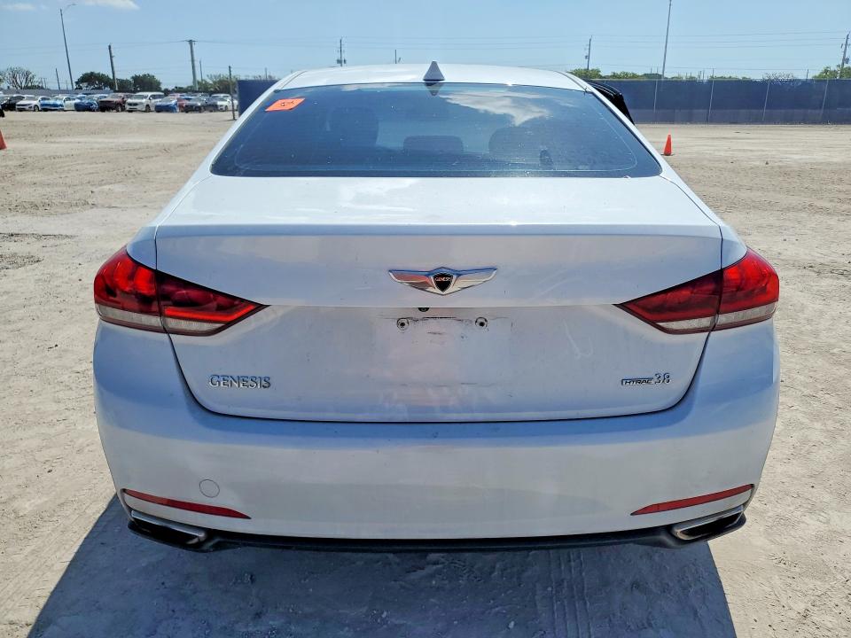 Продажа на аукционе авто 2015 Hyundai Genesis, vin: KMHGN4JE6FU075333, номер лота: 52228416