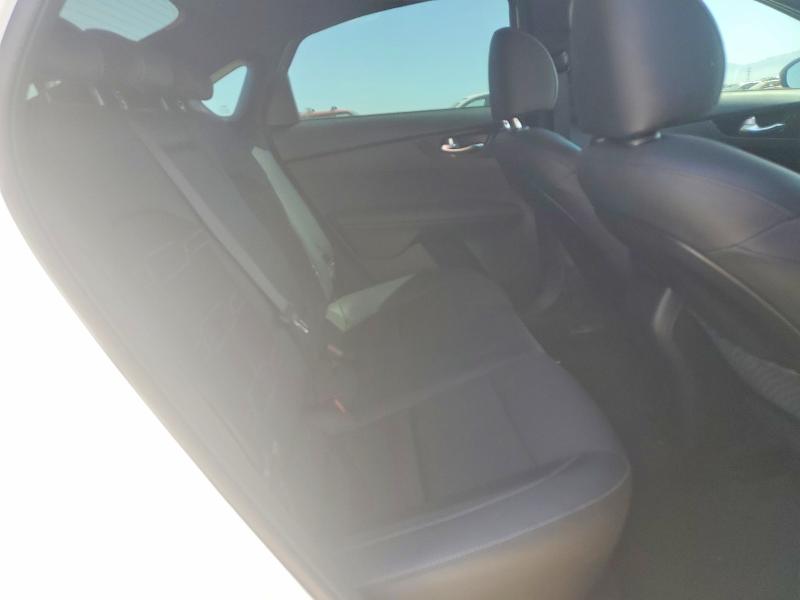 53656676 :رقم المزاد ، 3KPF54ADXNE484357 vin ، 2022 Kia Forte مزاد بيع