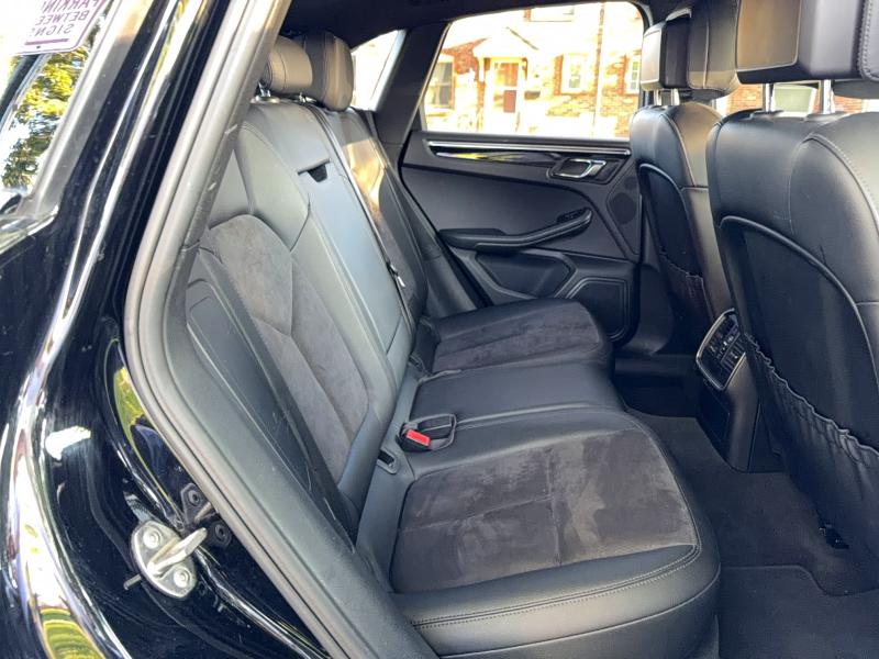55640856 :رقم المزاد ، WP1AB2A50GLB55921 vin ، 2016 Porsche Macan مزاد بيع