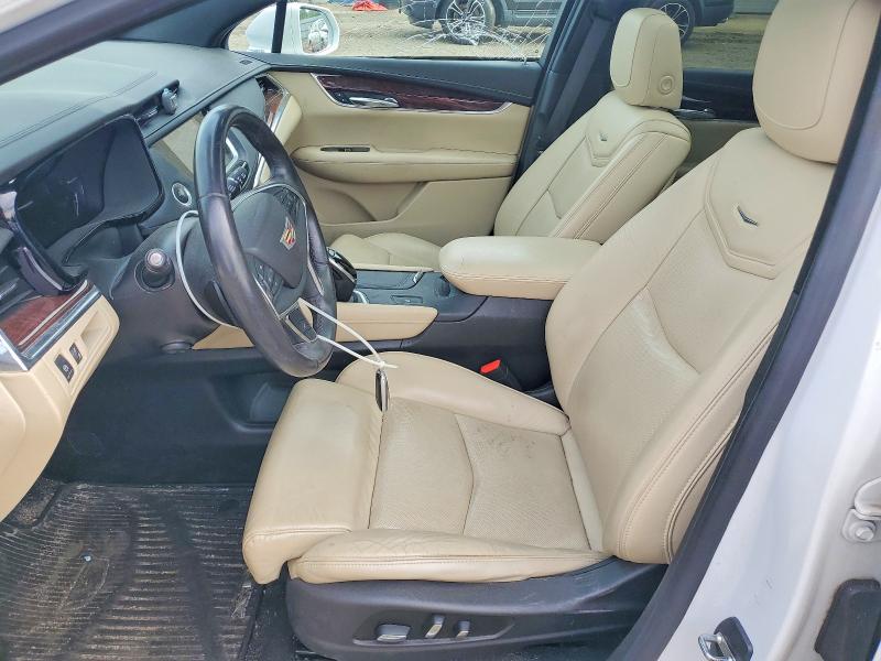 2017 Cadillac Xt5 მანქანა იყიდება აუქციონზე, vin: 1GYKNBRS9HZ231636, აუქციონის ნომერი: 53620196