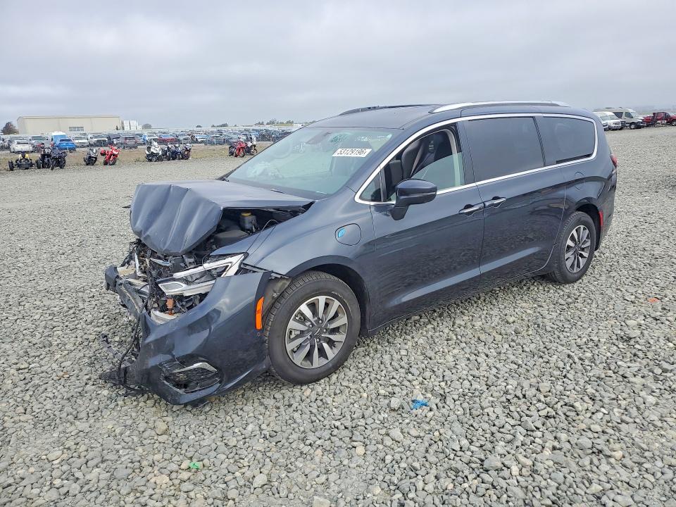 2021 Chrysler Pacifica მანქანა იყიდება აუქციონზე, vin: 2C4RC1L70MR581119, აუქციონის ნომერი: 53129196