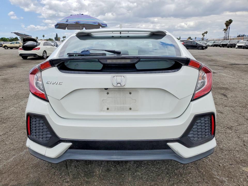 55530016 :رقم المزاد ، SHHFK7H54JU413330 vin ، 2018 Honda Civic مزاد بيع
