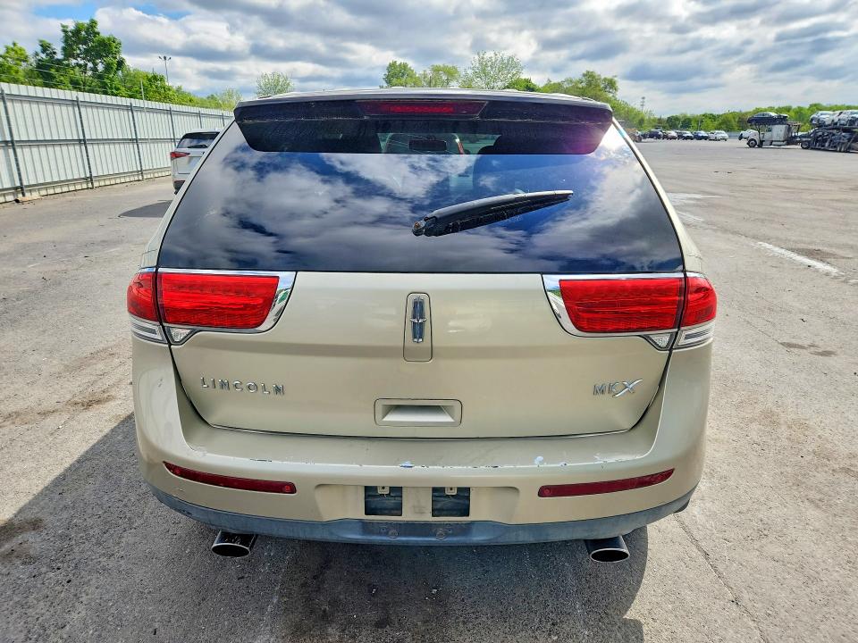 53747946 :رقم المزاد ، 2LMDJ6JK9BBJ20222 vin ، 2011 Lincoln Mkx مزاد بيع