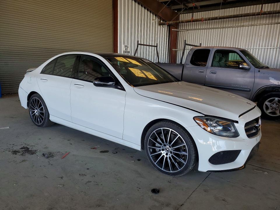 Продажа на аукционе авто 2017 Mercedes-benz C, vin: 55SWF4JB0HU221092, номер лота: 53294016