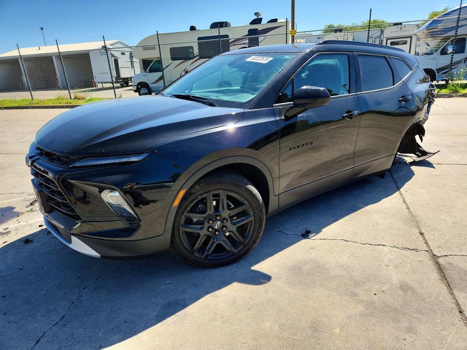 53323576 :رقم المزاد ، 3GNKBHR47PS206353 vin ، 2023 Chevrolet Blazer مزاد بيع