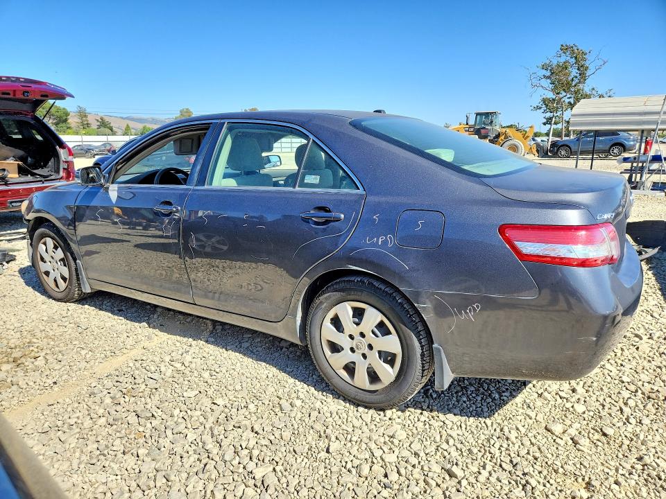 2011 Toyota Camry მანქანა იყიდება აუქციონზე, vin: 4T1BF3EK8BU620220, აუქციონის ნომერი: 53921046