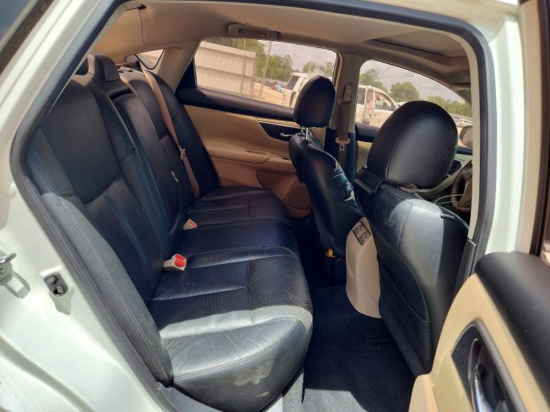 2015 Nissan Altima მანქანა იყიდება აუქციონზე, vin: 1N4AL3AP3FC190334, აუქციონის ნომერი: 54709336