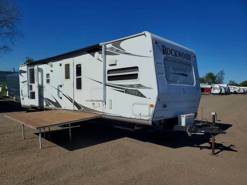Продажа на аукционе авто 2008 Forest River Rockwood Lite Weight Trailers, vin: 4X4TRLG2981823621, номер лота: 52860586