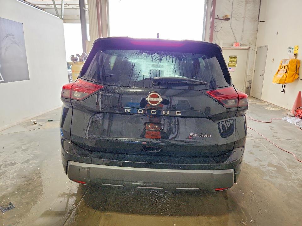 54685066 :رقم المزاد ، 5N1BT3CB1TC791233 vin ، 2026 Nissan Rogue مزاد بيع