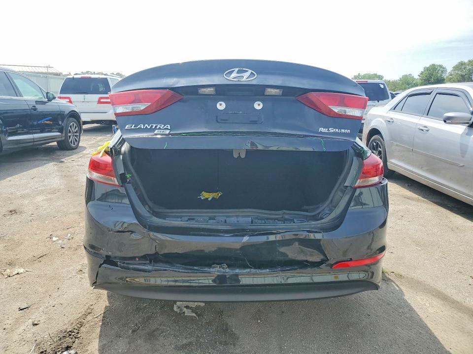 54293706 :رقم المزاد ، 5NPD74LF9JH347576 vin ، 2018 Hyundai Elantra مزاد بيع