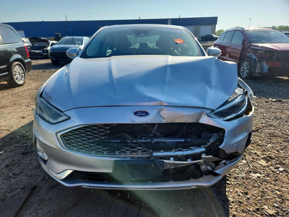 Продажа на аукционе авто 2019 Ford Fusion, vin: 3FA6P0RU6KR259323, номер лота: 53565316