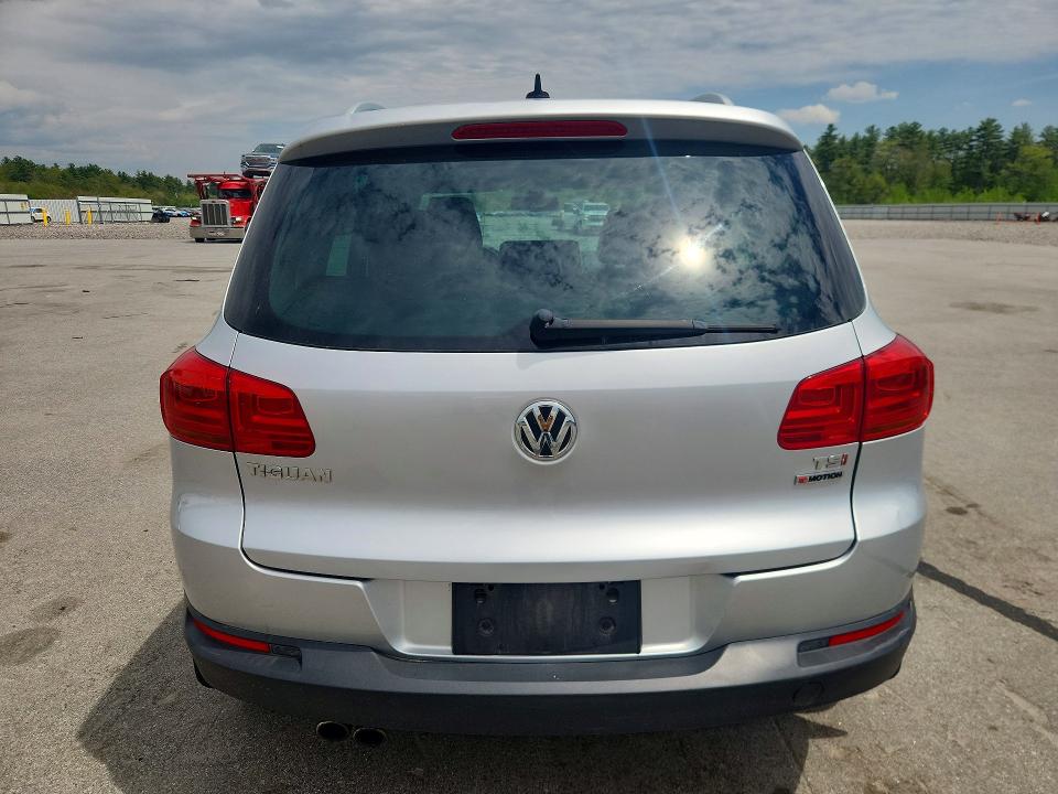 54139356 :رقم المزاد ، WVGSV7AX3HK018115 vin ، 2017 Volkswagen Tiguan مزاد بيع