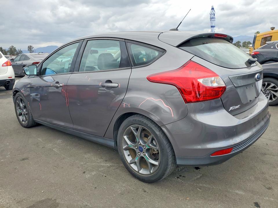 54621036 :رقم المزاد ، 1FADP3K21DL335114 vin ، 2013 Ford Focus مزاد بيع