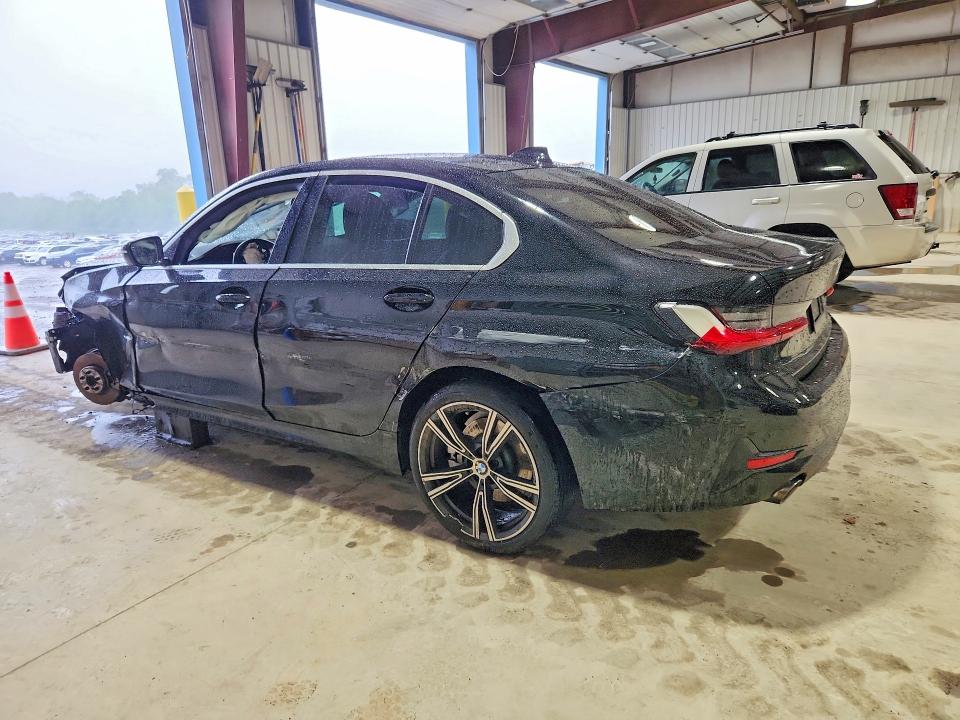 55088616 :رقم المزاد ، 3MW5R1J05M8C09663 vin ، 2021 Bmw 330i مزاد بيع