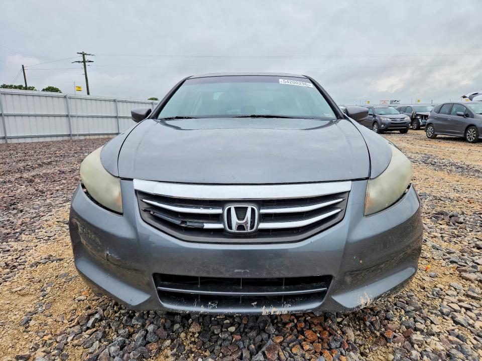 2011 Honda Accord მანქანა იყიდება აუქციონზე, vin: 1HGCP2F82BA106837, აუქციონის ნომერი: 54200296