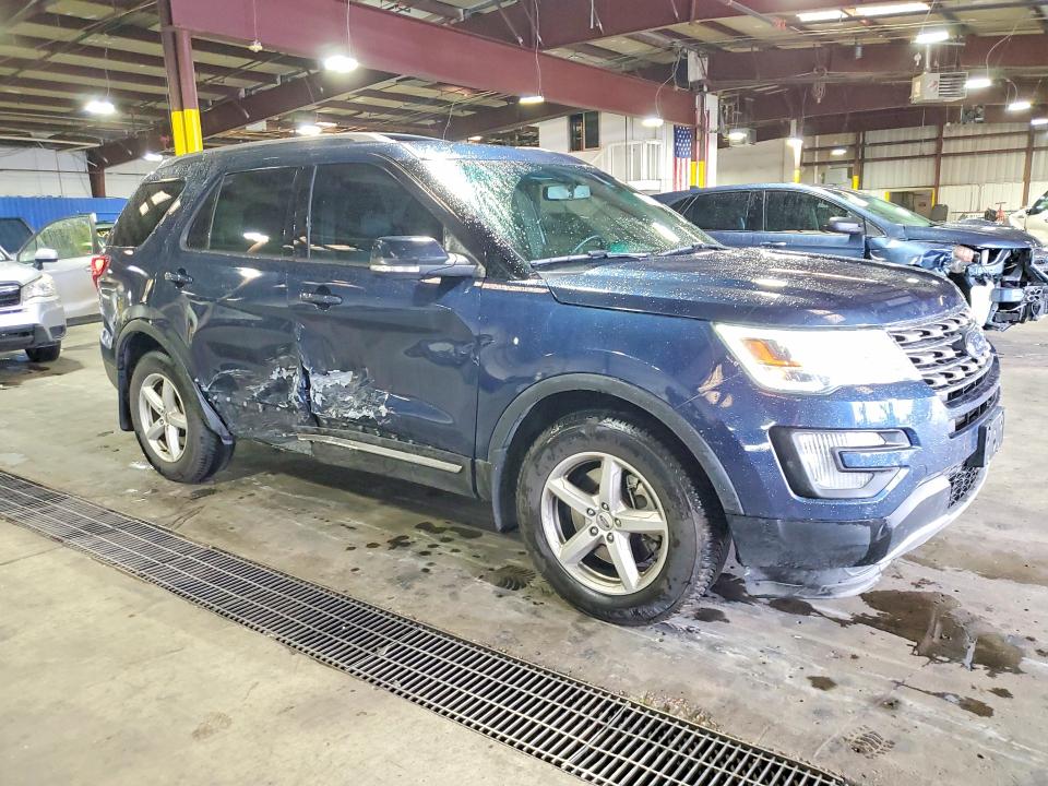 52566686 :رقم المزاد ، 1FM5K8DH1HGA59989 vin ، 2017 Ford Explorer مزاد بيع