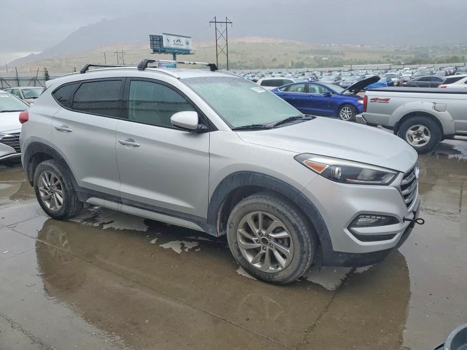 Продаж на аукціоні авто 2018 Hyundai Tucson, vin: KM8J33A42JU690791, номер лоту: 51718056