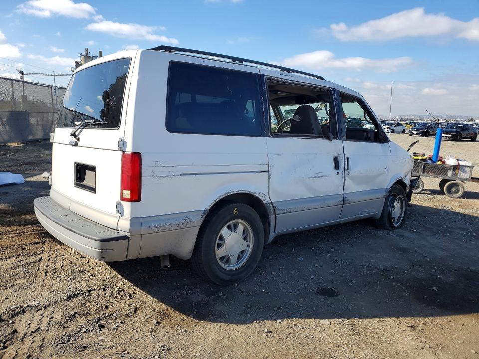 Продажа на аукционе авто 2000 Chevrolet Astro, vin: 1GNDM19W3YB102113, номер лота: 52490696