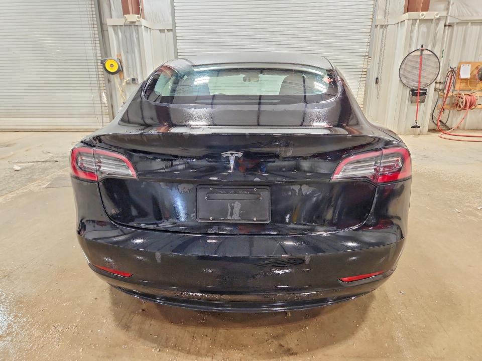 2022 Tesla Model 3 მანქანა იყიდება აუქციონზე, vin: 5YJ3E1EA7NF370540, აუქციონის ნომერი: 54436066