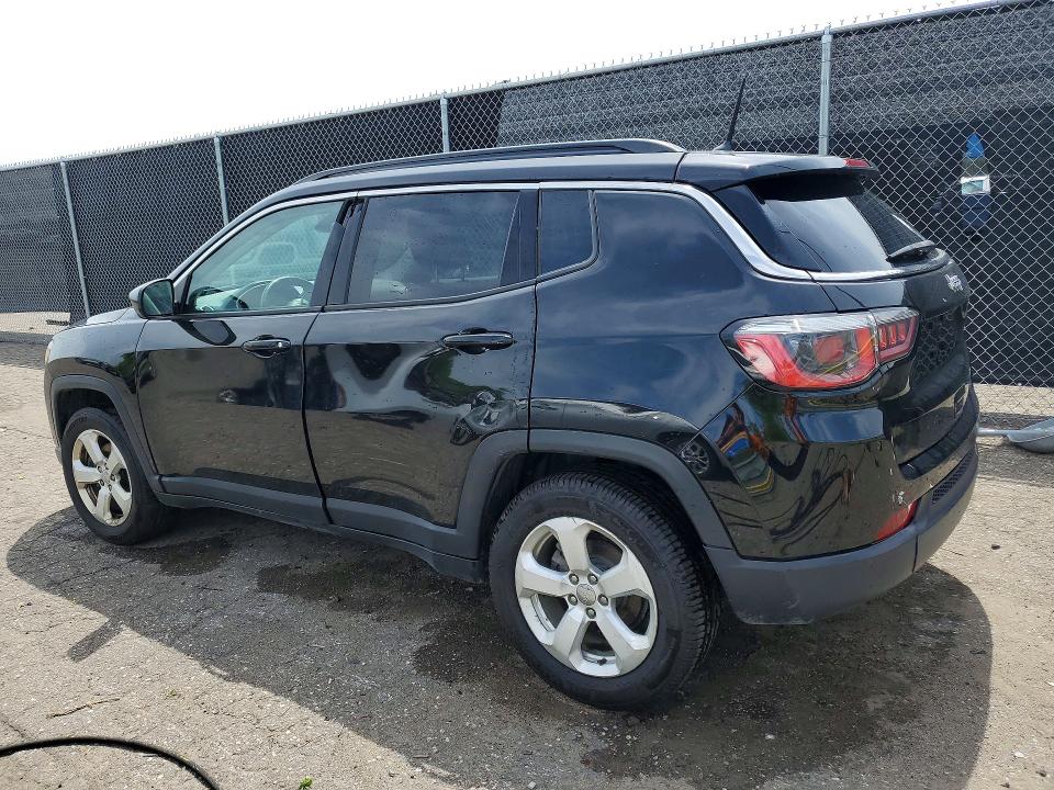 54731586 :رقم المزاد ، 3C4NJCBBXJT339386 vin ، 2018 Jeep Compass مزاد بيع