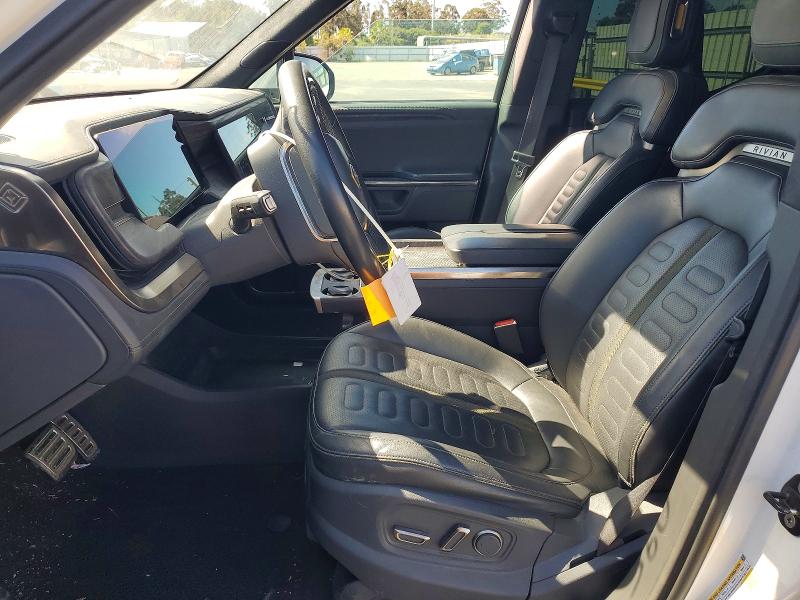 Auction sale of the 2022 Rivian R1t, vin: 7FCTGAAL6NN001844, lot number: 53639466