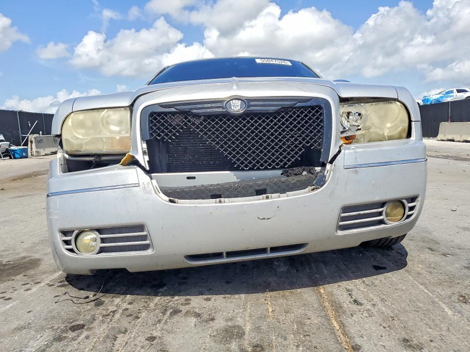 Продажа на аукционе авто 2010 Chrysler 300, vin: 2C3CA4CD1AH249800, номер лота: 55047526