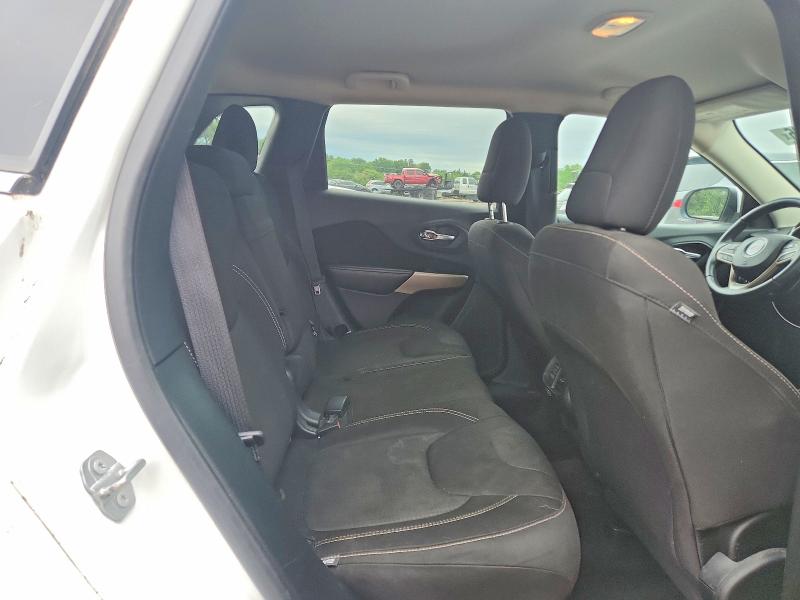 54575396 :رقم المزاد ، 1C4PJMCB7HW609093 vin ، 2017 Jeep Cheerokee مزاد بيع