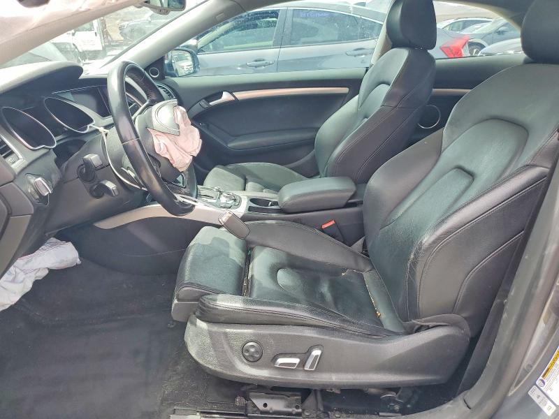 2015 Audi A5 მანქანა იყიდება აუქციონზე, vin: WAUMFAFR9FA036300, აუქციონის ნომერი: 52290796