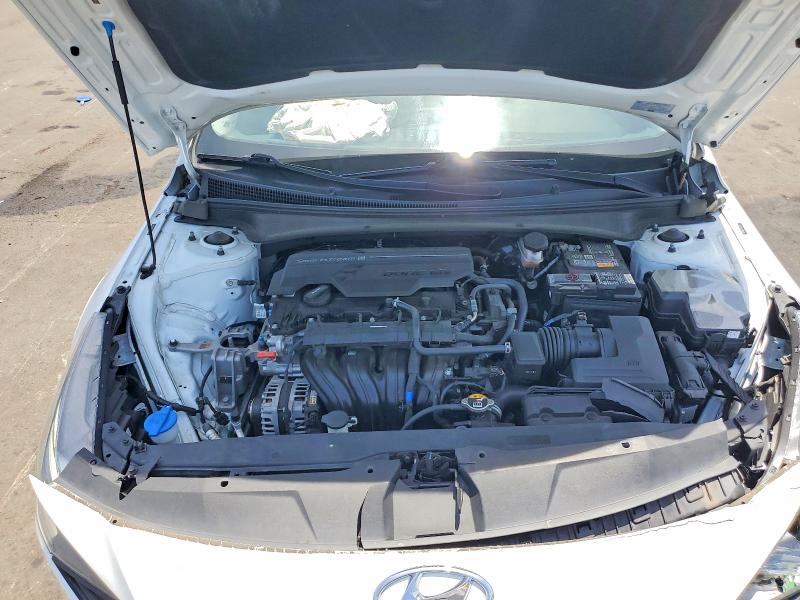 Продажа на аукционе авто 2022 Hyundai Elantra, vin: 5NPLM4AG7NH067015, номер лота: 52699086