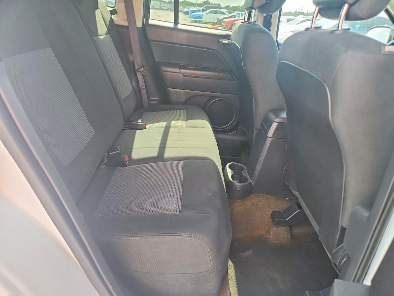 53714386 :رقم المزاد ، 1C4NJCBA5GD677543 vin ، 2016 Jeep Compass مزاد بيع
