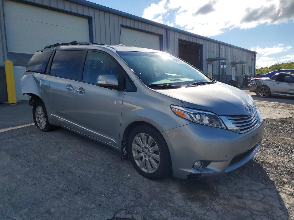 Продажа на аукционе авто 2015 Toyota Sienna, vin: 5TDYK3DC7FS545895, номер лота: 53474656