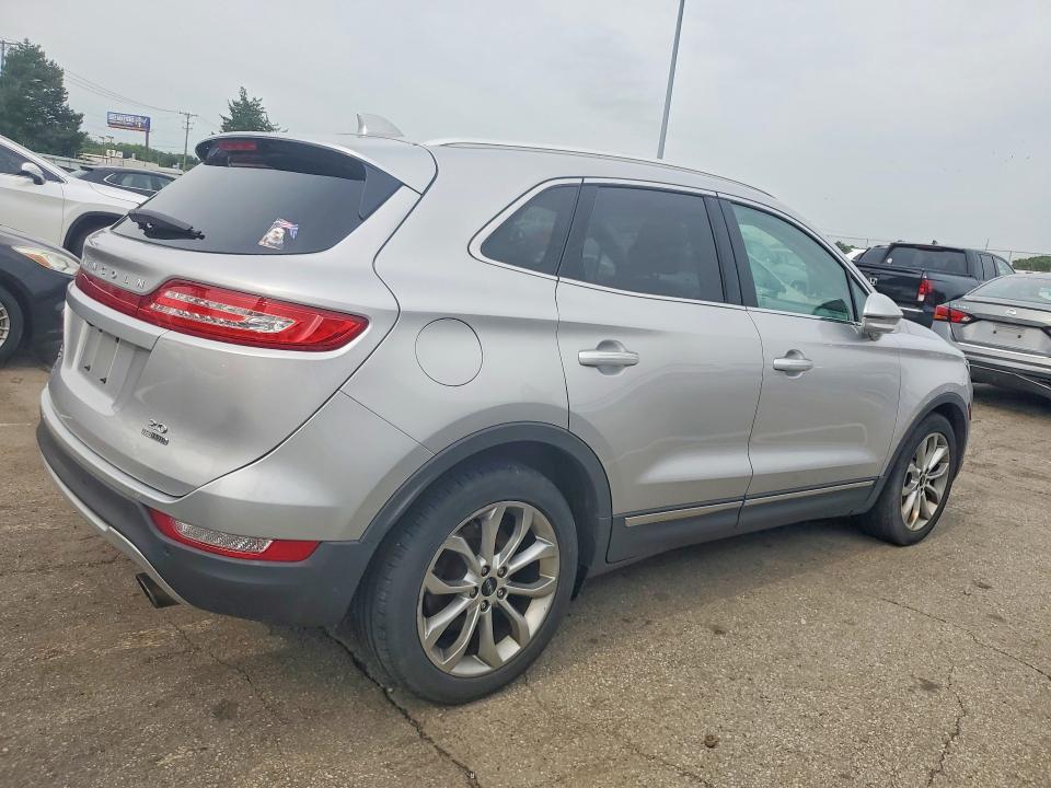 54679436 :رقم المزاد ، 5LMCJ1A92FUJ19787 vin ، 2015 Lincoln Mkc مزاد بيع