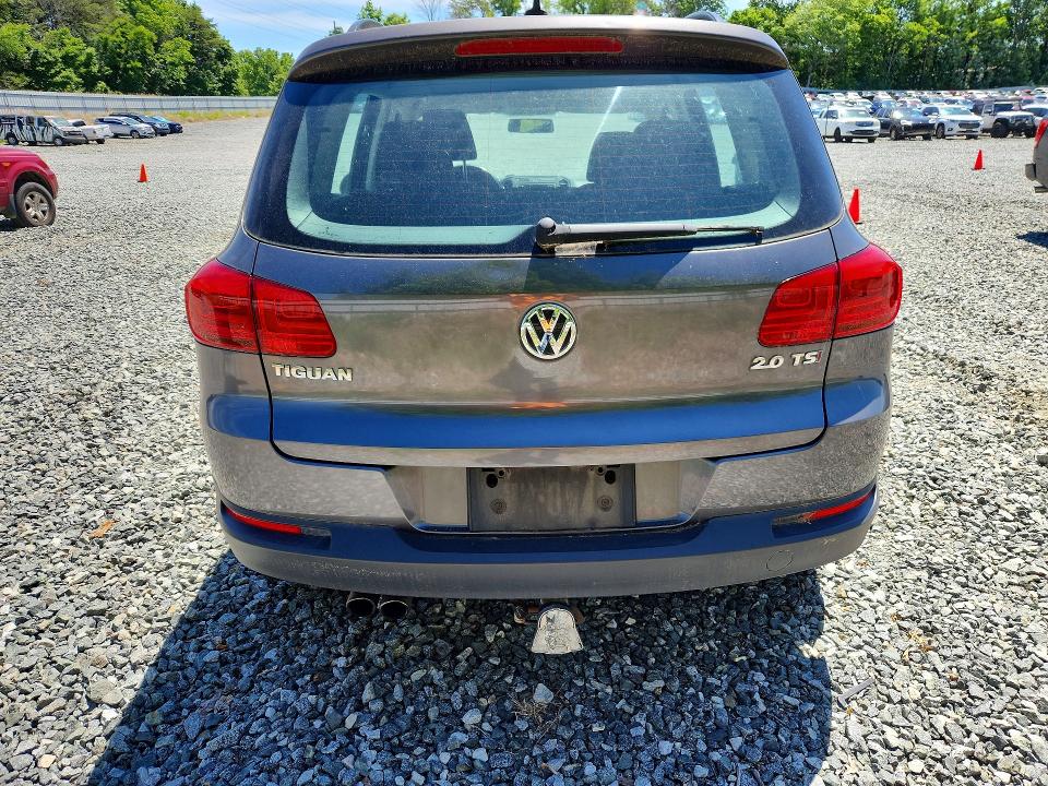 53820786 :رقم المزاد ، WVGAV7AX0FW521294 vin ، 2015 Volkswagen Tiguan مزاد بيع