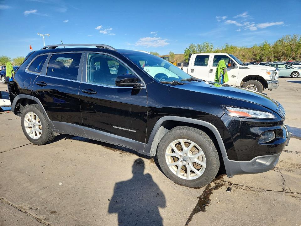 Продаж на аукціоні авто 2017 Jeep Cherokee, vin: 1C4PJMCS6HW625804, номер лоту: 53025206