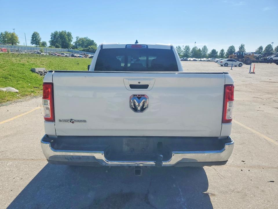 Продажа на аукционе авто 2022 Ram 1500, vin: 1C6RREBG0NN451922, номер лота: 51518466