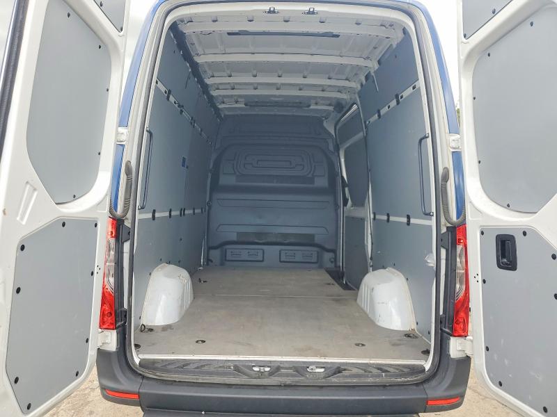 53741596 :رقم المزاد ، W1Y4NBHY3RT163161 vin ، 2024 Mercedes Benz Sprinter مزاد بيع